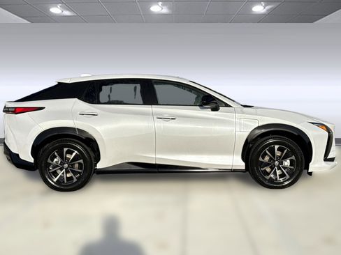 New 2026 Lexus RZ 350e RZ 350e image 7