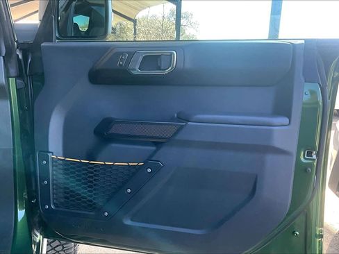 Used 2024 Ford Bronco Badlands image 21