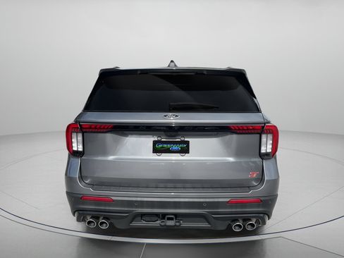 Certified 2025 Ford Explorer ST AWD/4WD image 4