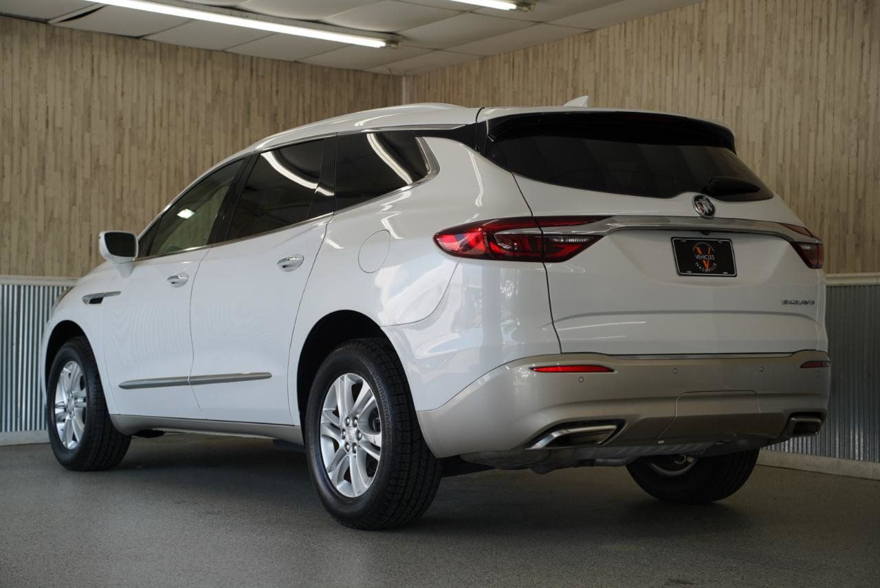 Used 2019 Buick Enclave Essence FWD image 7