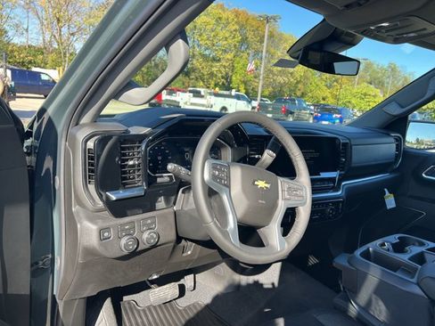 New 2026 Chevrolet Silverado 1500 LT image 10