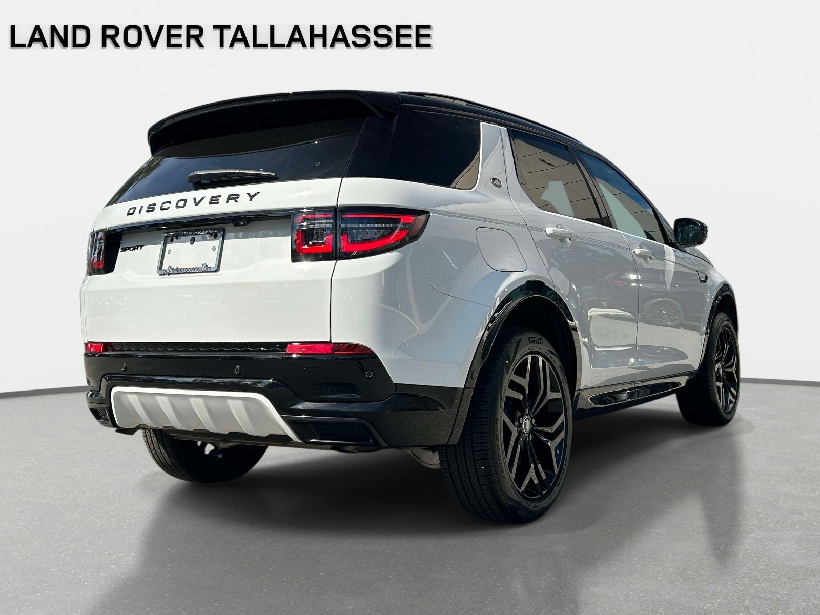 Used 2026 Land Rover Discovery Sport Landmark AWD/4WD image 5