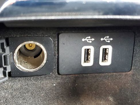 Used 2018 Lincoln MKC Premiere image 24