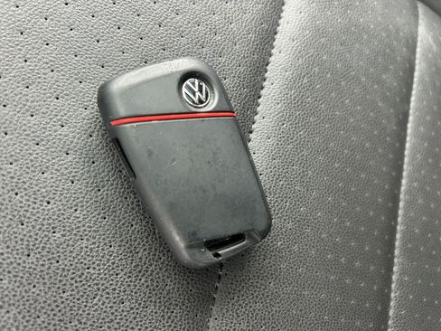 Used 2022 Volkswagen Jetta SE FWD image 31