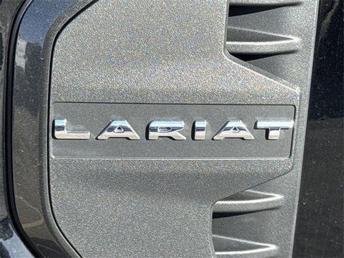 Used 2024 Ford Ranger Lariat w/ FX4 Off-Road Package image 35
