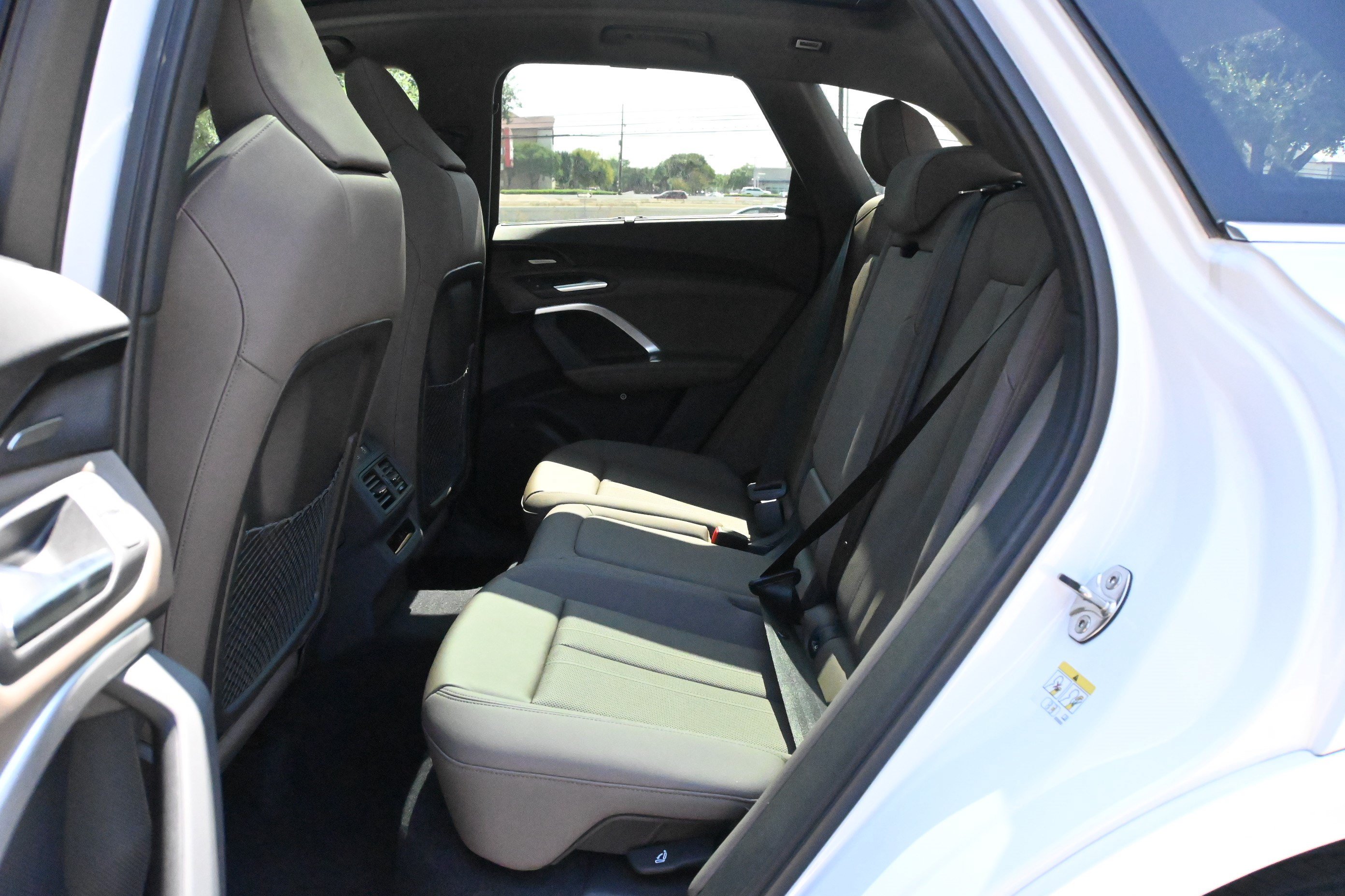 Used 2025 Audi Q5 Premium w/ Premium Plus AWD/4WD image 16