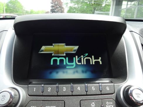 Used 2016 Chevrolet Equinox LTZ w/ Enhanced Convenience Package image 29