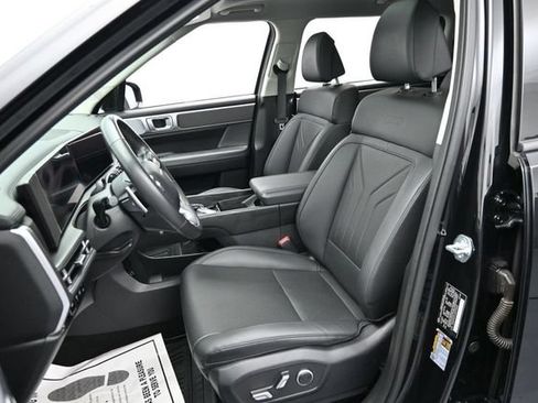 Used 2025 Hyundai Santa Fe XRT w/ Tow & Go Package AWD/4WD image 12