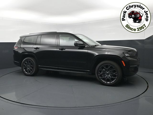 Used 2023 Jeep Grand Cherokee L Summit AWD/4WD image 1