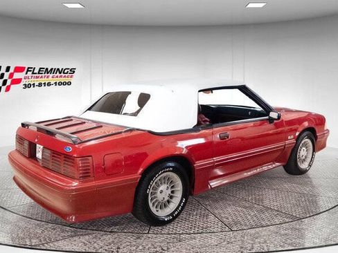 Used 1989 Ford Mustang GT RWD image 9