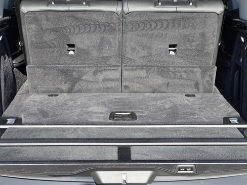 Used 2024 BMW X7 xDrive40i image 38