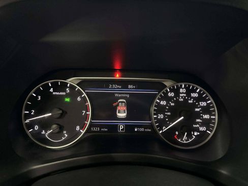 Used 2025 Nissan Sentra SV w/ All-Weather Package FWD image 17