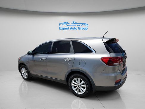Used 2019 Kia Sorento FWD image 6