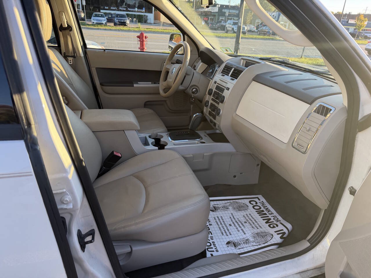 Used 2010 Mercury Mariner Premier AWD/4WD image 13