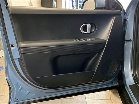 Used 2024 Hyundai Ioniq 5 SE AWD/4WD image 9