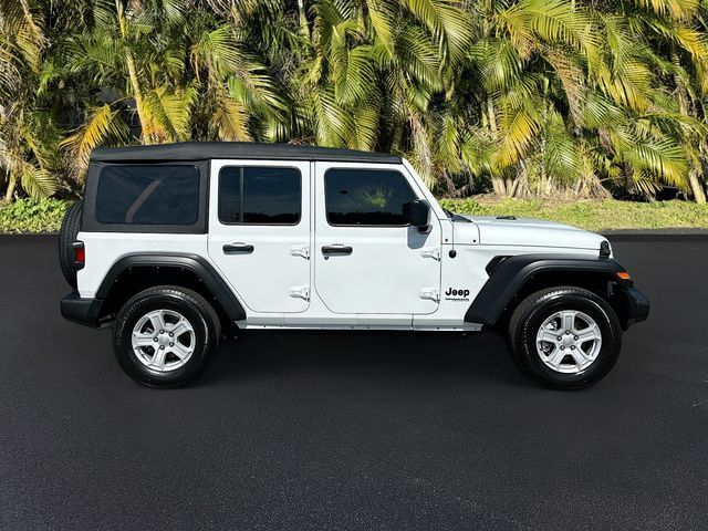 Used 2022 Jeep Wrangler Unlimited Sport AWD/4WD image 4
