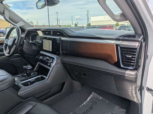 Used 2023 GMC Sierra 1500 Denali AWD/4WD image 29