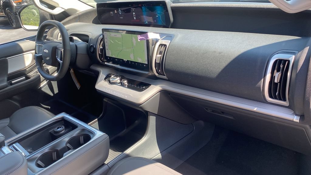 New 2027 Ford Expedition Max Active AWD/4WD image 11