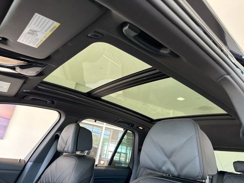 New 2026 BMW X5 xDrive50e image 16