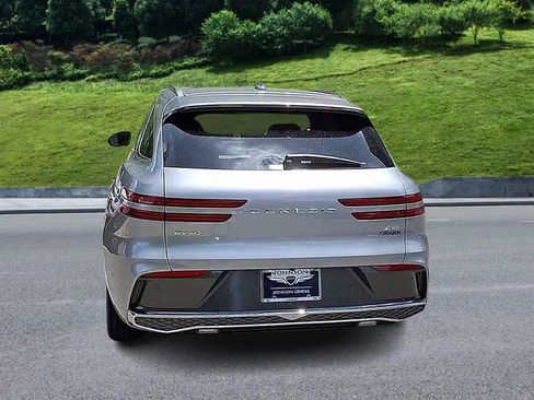 New 2026 Genesis GV70 2.5T Advanced image 7
