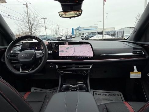 New 2026 Chevrolet Traverse RS w/ LPO, Floor Liner Package image 3