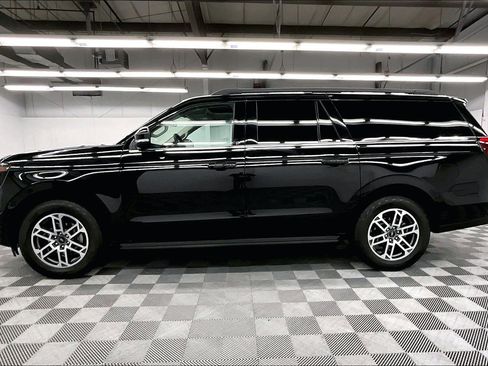 Used 2025 Ford Expedition Max Active AWD/4WD image 15