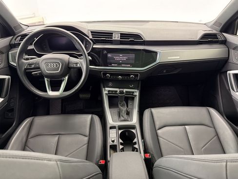 Used 2023 Audi Q3 2.0T Premium w/ Convenience Package image 16