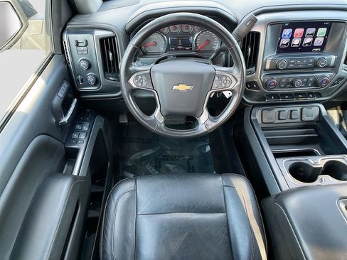 Used 2018 Chevrolet Silverado 1500 LTZ Z71 w/ Midnight Edition AWD/4WD image 23