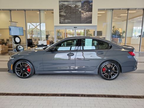 Used 2024 BMW M340i xDrive AWD/4WD image 8