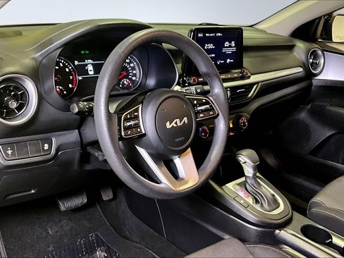 Used 2024 Kia Forte LXS image 16
