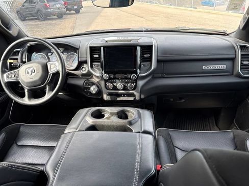 Used 2023 RAM 1500 Laramie AWD/4WD image 10