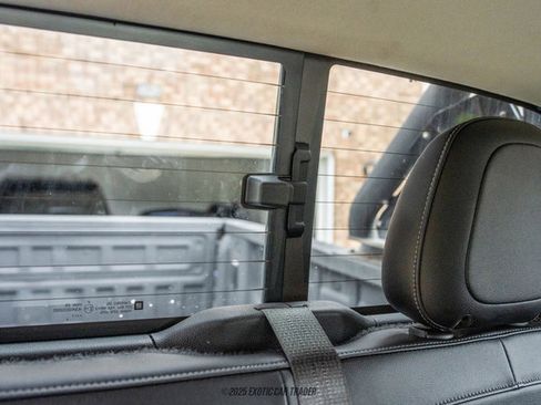 Used 2017 Chevrolet Colorado ZR2 w/ LPO, Premium Interior Package image 43