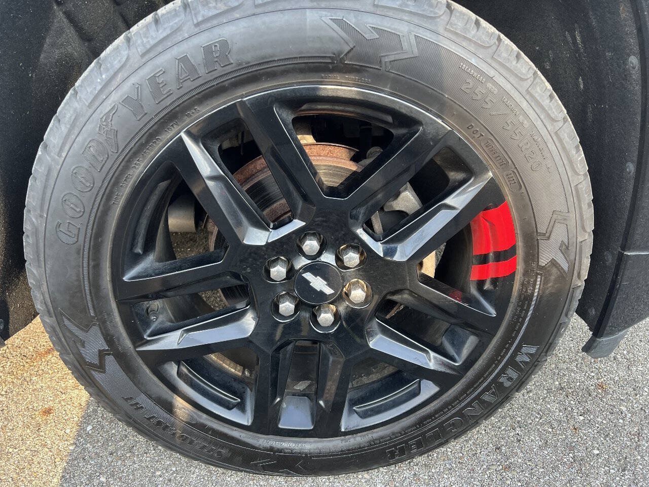 Used 2018 Chevrolet Traverse Premier w/ Redline Edition AWD/4WD image 30