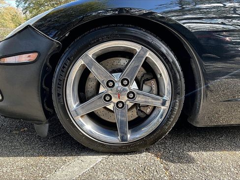 Used 2007 Chevrolet Corvette Convertible w/ Preferred Equipment Group image 25