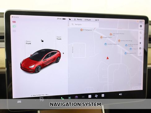 Used 2018 Tesla Model 3 Long Range image 4
