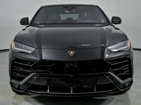 Used 2019 Lamborghini Urus image 5