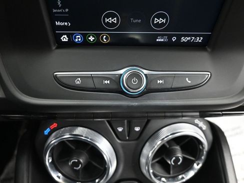 Used 2020 Chevrolet Camaro LT image 22