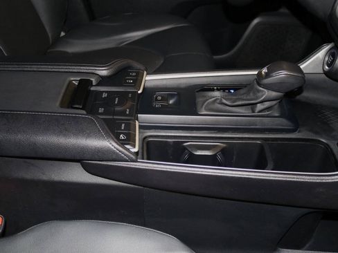 Used 2024 Toyota Grand Highlander AWD image 52