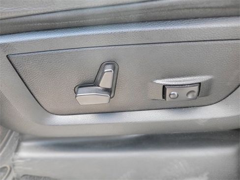 Used 2023 RAM 3500 Limited image 21