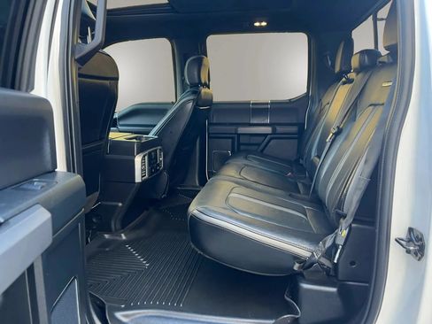 Used 2019 Ford F150 Platinum w/ Technology Package AWD/4WD image 32