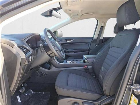New 2024 Ford Edge SE image 13