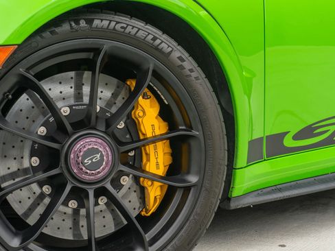 Used 2019 Porsche 911 GT3 RS RWD image 22