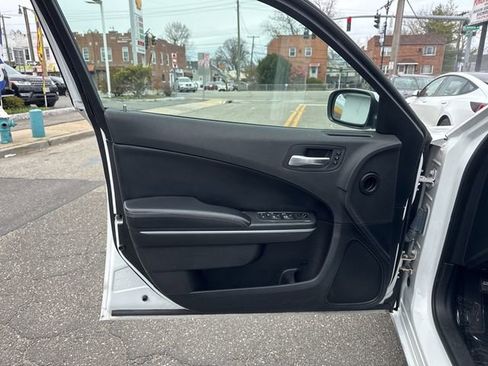 Used 2021 Dodge Charger SXT w/ Leather Interior Group RWD image 26