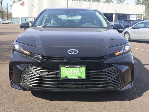 New 2026 Toyota Camry LE w/ Convenience Package AWD/4WD image 11