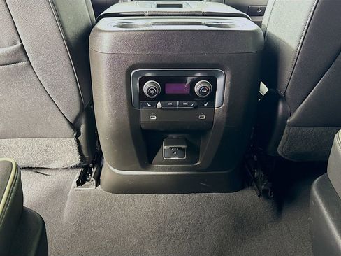 Used 2023 Chevrolet Tahoe Premier image 25