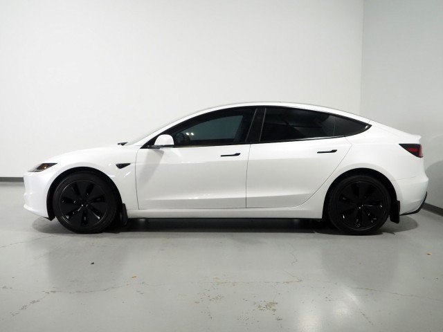 Used 2024 Tesla Model 3 Long Range AWD/4WD image 10