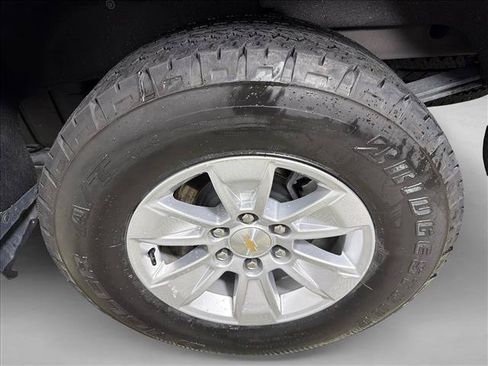 Used 2024 Chevrolet Silverado 1500 LT w/ Protection Package AWD/4WD image 19