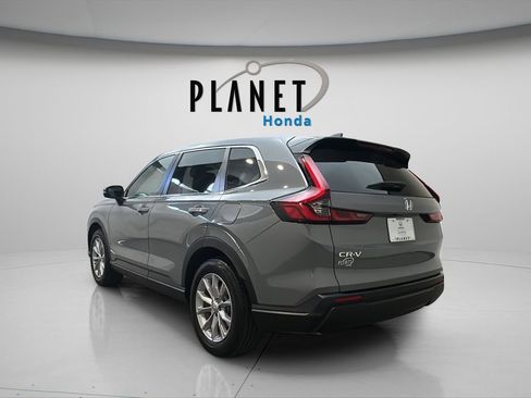 Certified 2025 Honda CR-V EX image 7