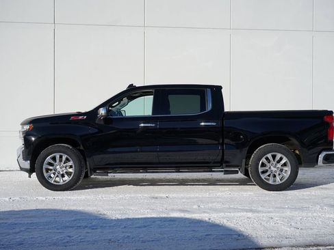 Used 2020 Chevrolet Silverado 1500 LTZ w/ LTZ Premium Package image 6