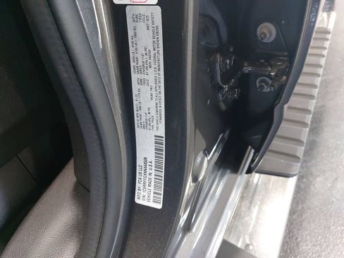 Used 2022 RAM 1500 Big Horn AWD/4WD image 35
